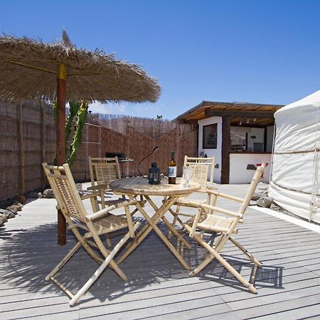 Finca De Arrieta Village - Yurts And Stone Cottages - Shared Pool - Walking Distance To Arrieta Beach - Eco Friendly Tabayesco Exterior foto