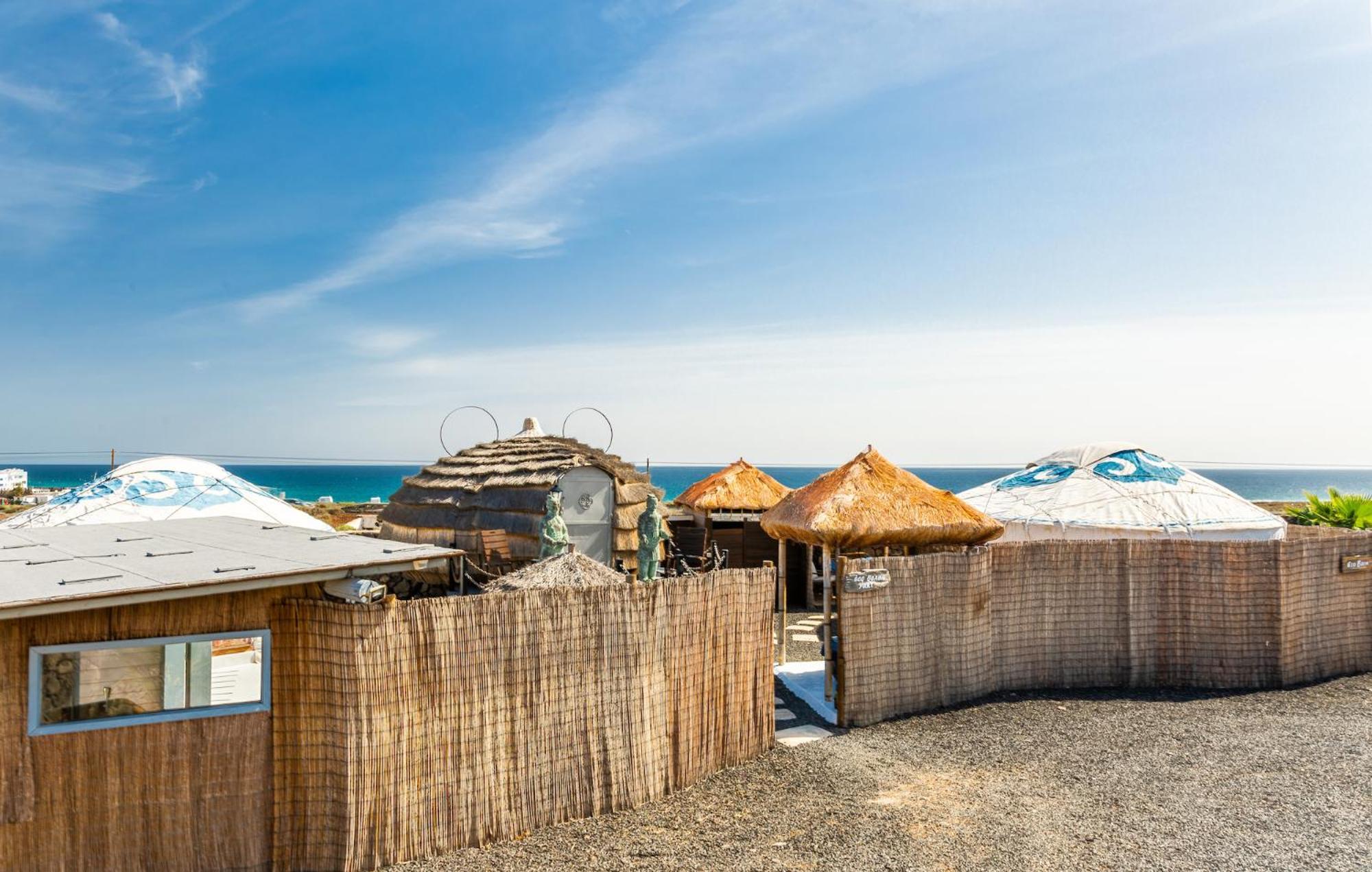 Finca De Arrieta Village - Yurts And Stone Cottages - Shared Pool - Walking Distance To Arrieta Beach - Eco Friendly Tabayesco Exterior foto
